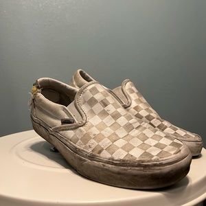 beat up vans